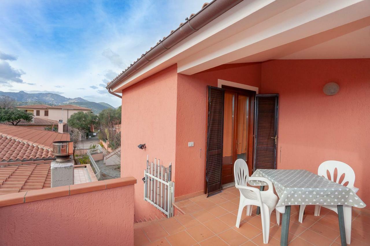Villino Bilo Centro Apartment San Teodoro  Exterior photo